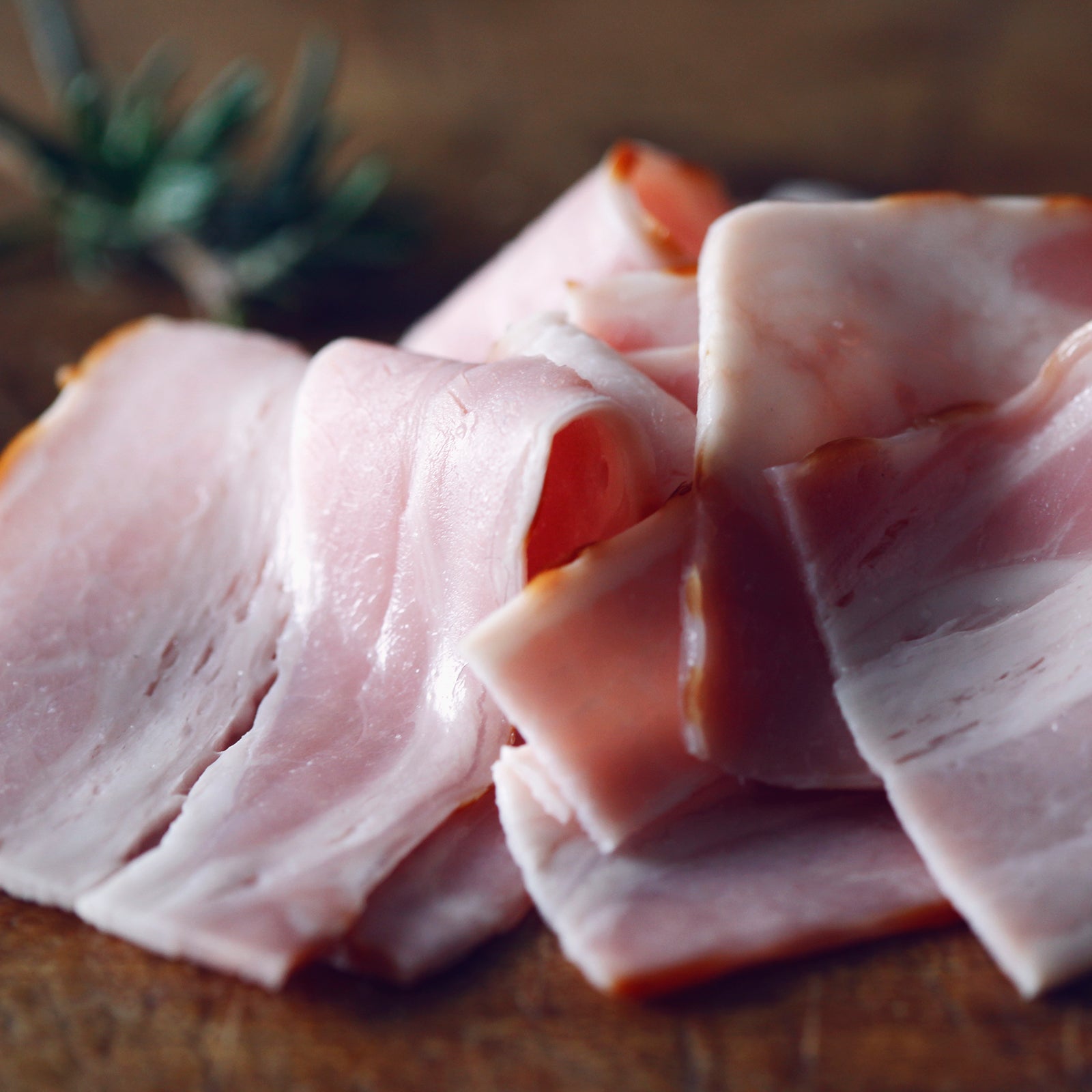 【送料無料】しゃぶしゃぶとハムとベーコンとソーセージのセット