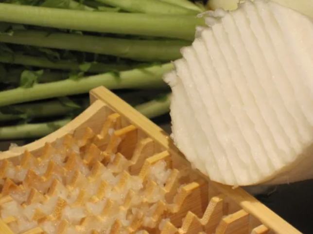 【送料無料】藤倉商店 竹製大根おろしダブル歯（鬼おろし）17本歯・受け皿（吊り）のセット